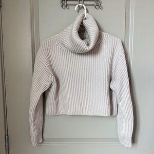 Aritzia Babaton Guell Cropped Turtleneck Sweater (Size S)